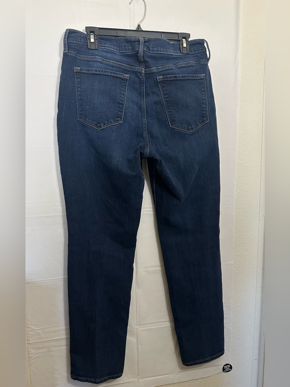Old Navy Straight Leg Women's Jeans in Dark Blue